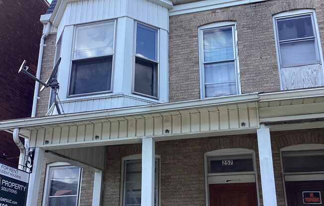Off Campus - York College Student Housing