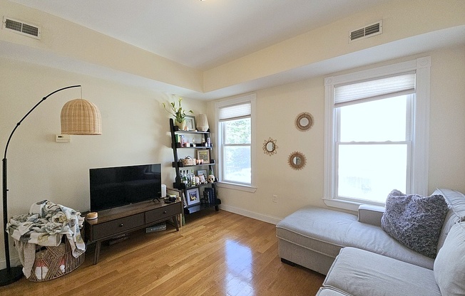 245 WALDEN ST
