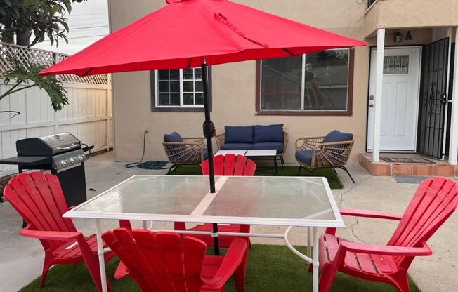 2 beds, 1 bath, $3,650