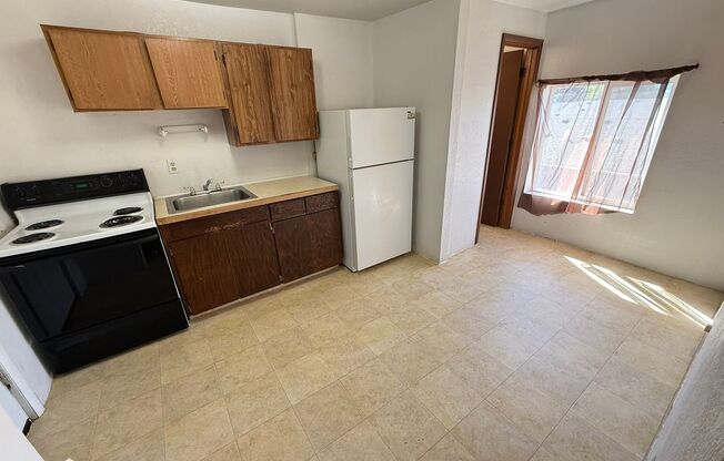 210 S Naches Ave
