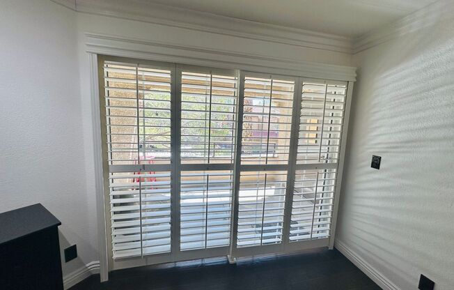 2 beds, 2 baths, $1,695, Unit UNIT 2251