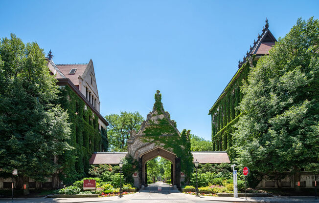 Exterior View at Twin Towers, Chicago, 60615