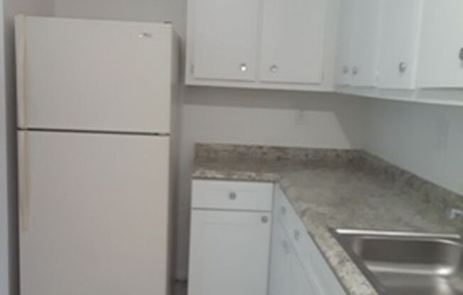 1 bed, 1 bath, 669 sqft, $1,200, Unit 631-209