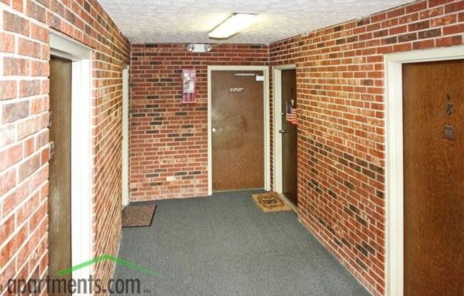 Woodbrooke Apartments
