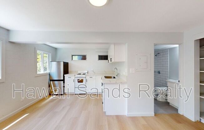2128 GERTZ LN