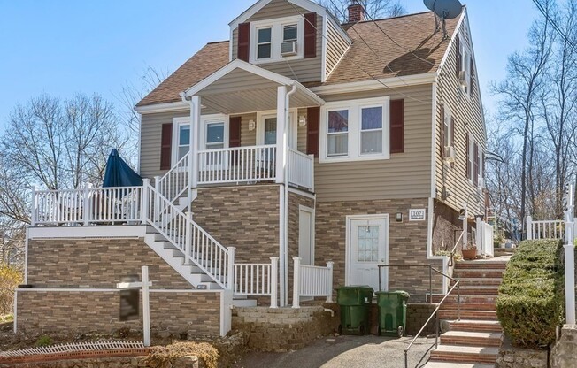 107 BELLE AVE