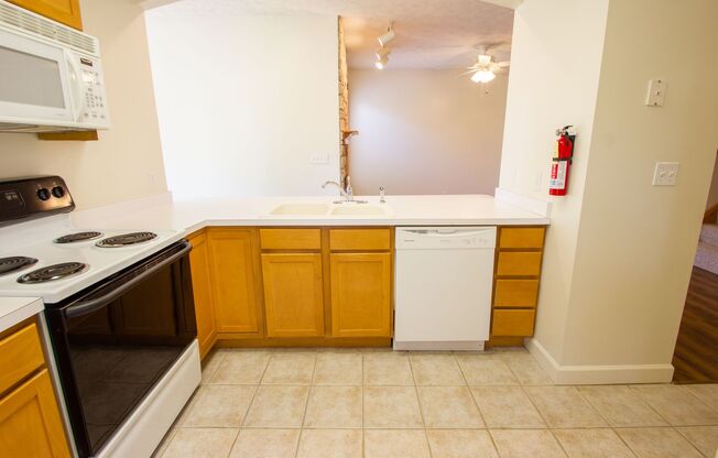 3 beds, 2 baths, 1,720 sqft, $2,255