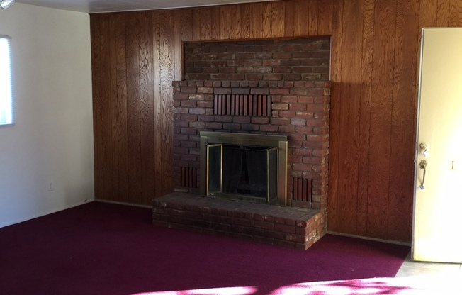 2 beds, 1 bath, $1,725