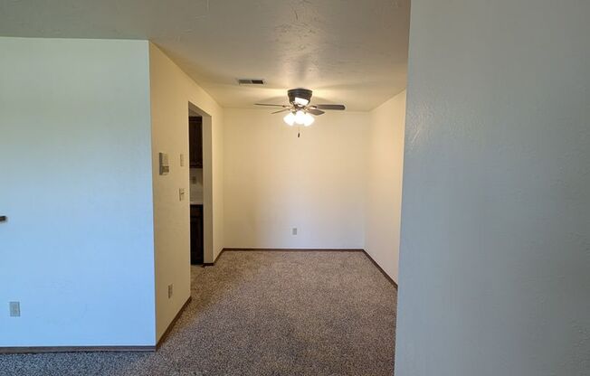 2 beds, 2 baths, 1,029 sqft, $1,209, Unit 2970-032