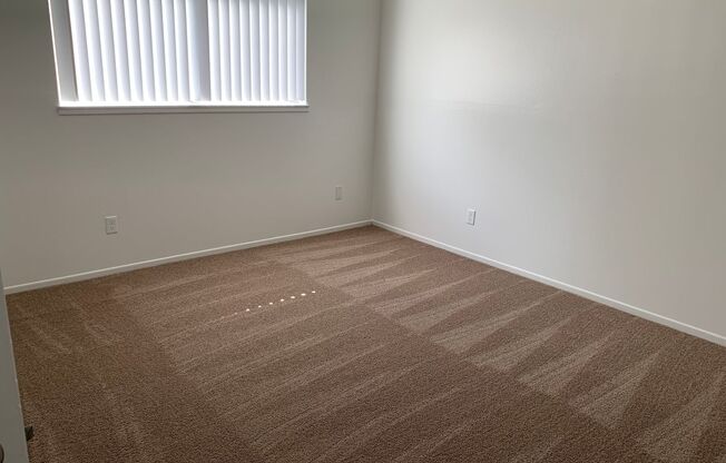 2 beds, 2 baths, 964 sqft, $2,150, Unit C 10