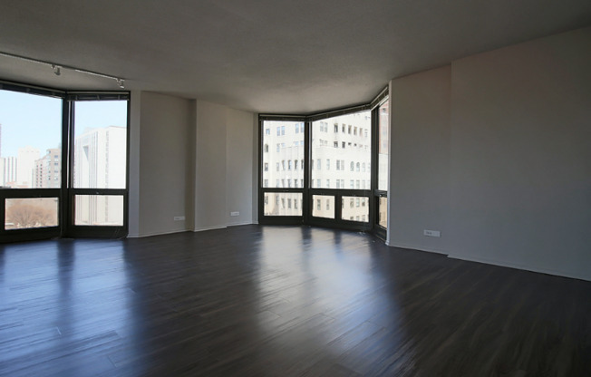 1113 N DEARBORN ST