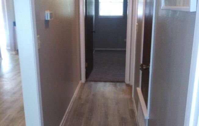 2 beds, 1.5 baths, 982 sqft, $1,279, Unit 54