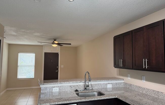 2 beds, 1 bath, 633 sqft, $1,499, Unit 412