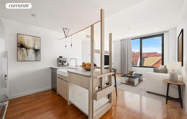 2 beds, 2 baths, 915 sqft, $4,689, Unit 204