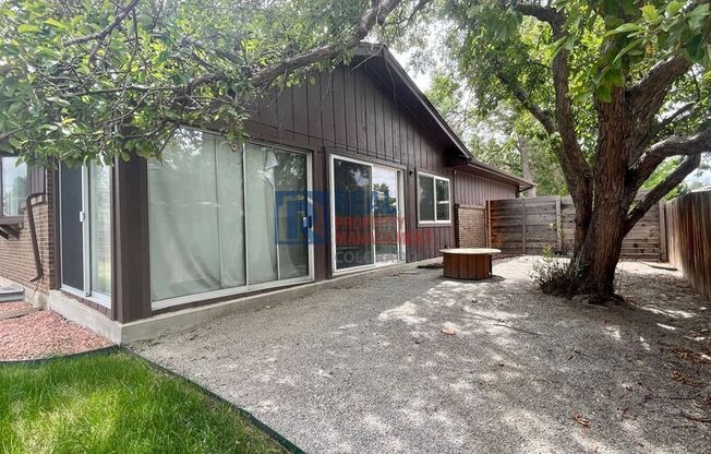 8275 W 71 AVE