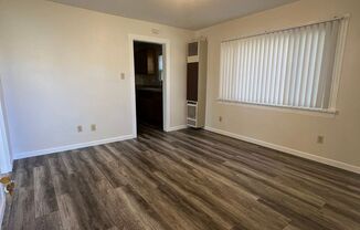 1 bed, 1 bath, $1,200