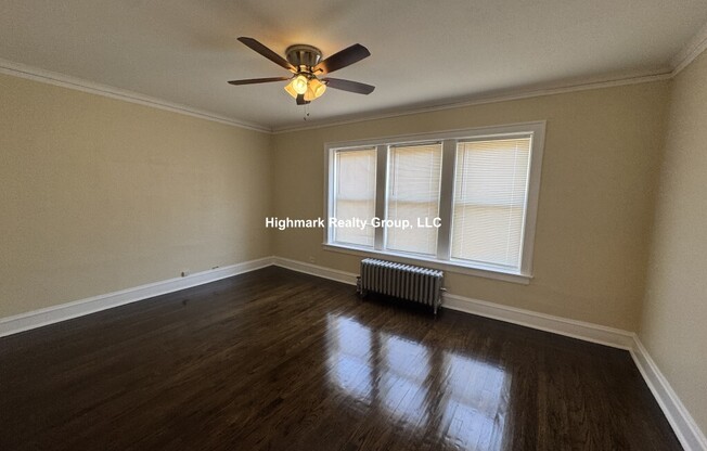 2510 N LECLAIRE