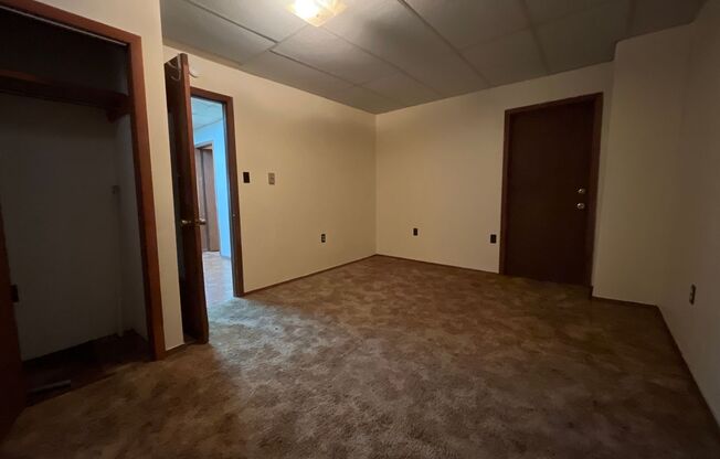 1 bed, 1 bath, $850, Unit 120 S 2nd St Apt A