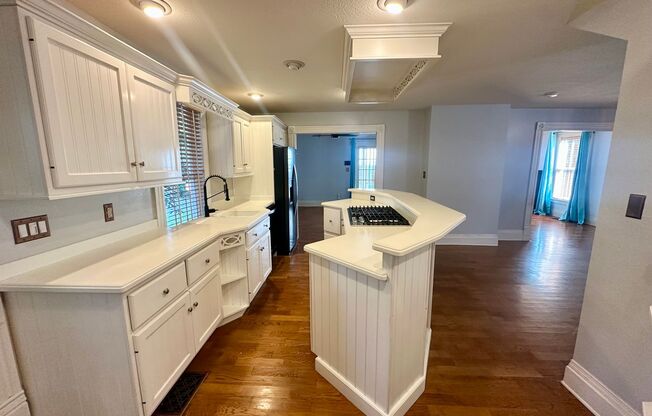 Charming 4-Bedroom Home in the Heart of Lake Eola Heights!