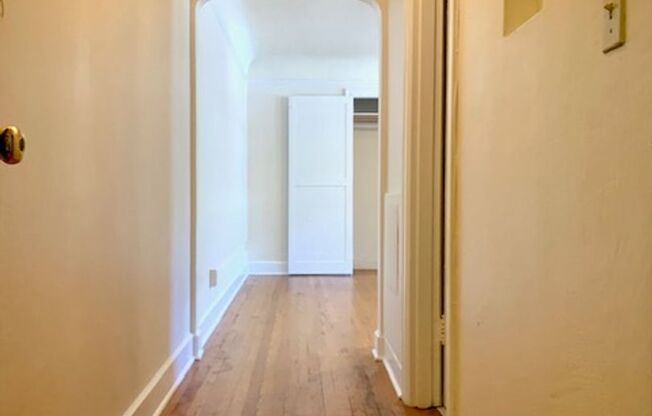 West Coast Arms Apartments