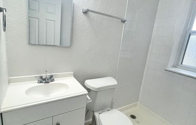 1 bed, 1 bath, 535 sqft, $1,090, Unit 102