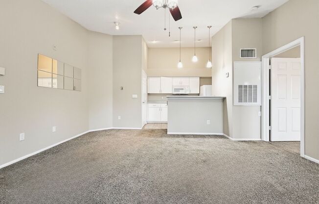 2/2 Condo in Park Central, Millenia Area, Orlando