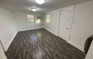 1 bed, 1 bath, $750