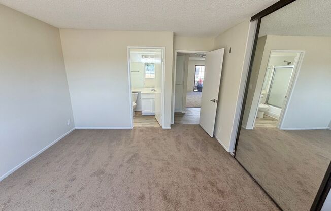 2 beds, 2 baths, $2,195, Unit 209