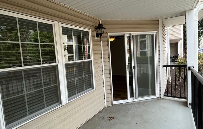 2 beds, 2 baths, $2,450