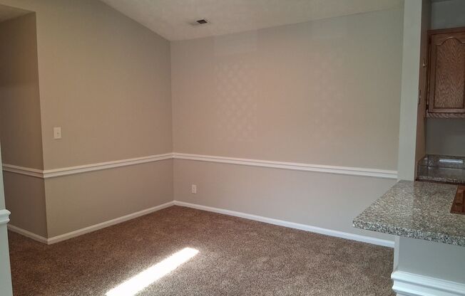 2 beds, 2 baths, 961 sqft, $1,100, Unit 415F