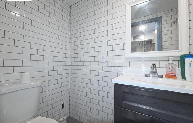 32 63 47 ST