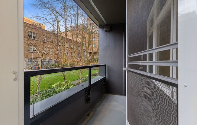 1 bed, 1 bath, 634 sqft, $2,295, Unit 208