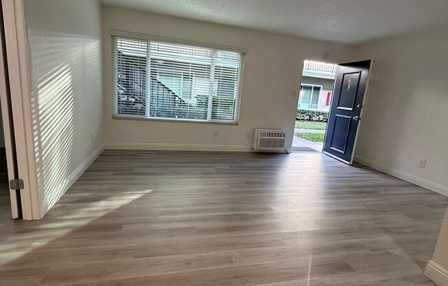 1 bed, 1 bath, 525 sqft, $1,895, Unit 9105-4