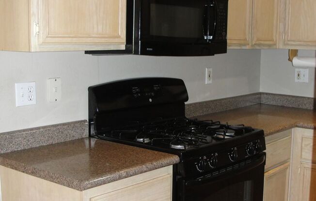 Perfect Roommate Townhouse
