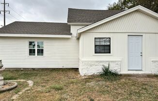 UPDATED 1.5 story house in SE OKC