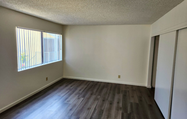 827 Grand Ave Long Beach Apartments
