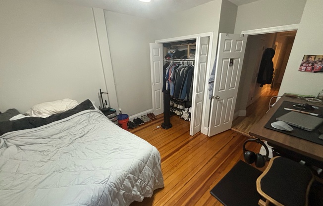 3 beds, 1 bath, $5,025, Unit 2