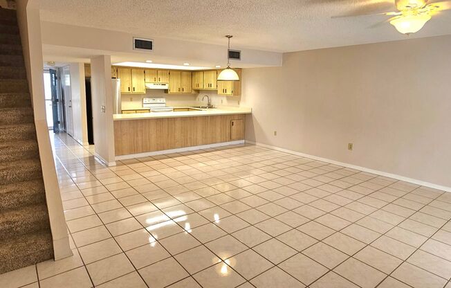 Indian Harbor Beach- 2 Story Townhome