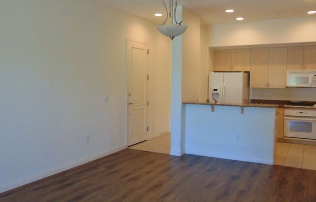 Manhattan Mid Rise Condo-Tile and Laminate-No Carpet