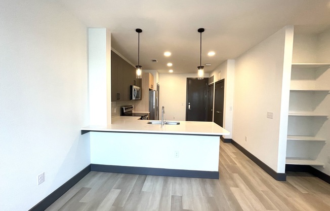 5540 SOFIA PL