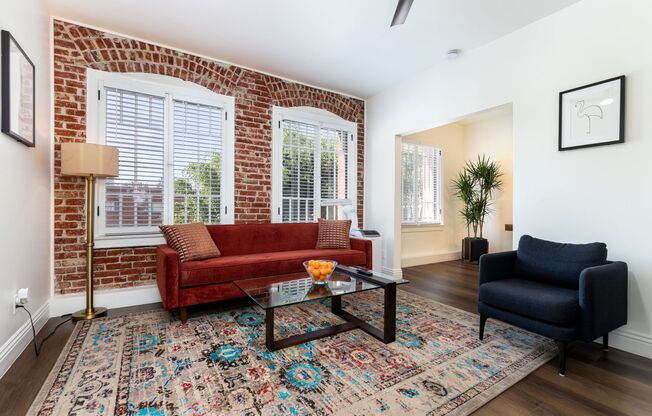 Studio, 1 bath, 540 sqft, $1,875, Unit 208