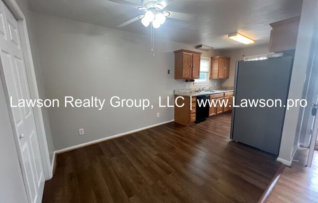 3 beds, 2 baths, $1,700