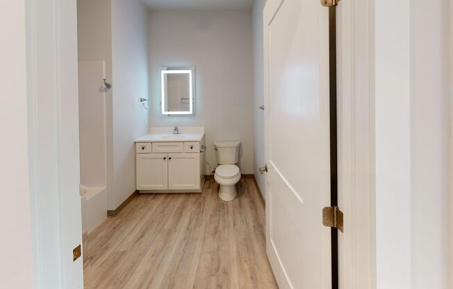 1 bed, 1 bath, 459 sqft, $2,025, Unit 303