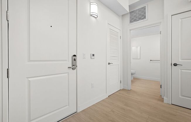 2 beds, 1 bath, 1,005 sqft, $3,645, Unit 502