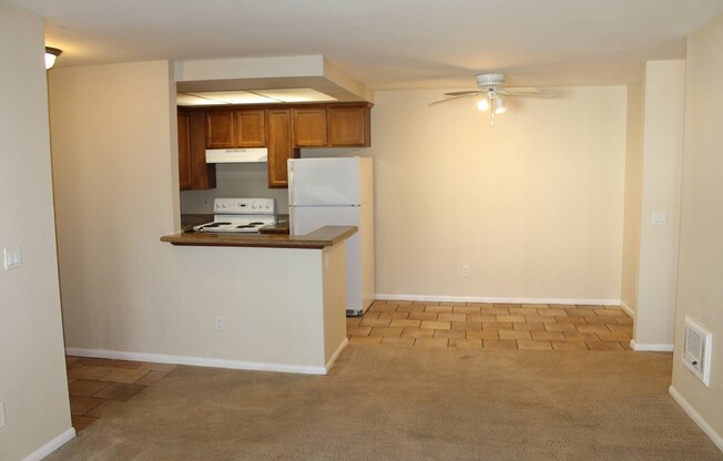 2 beds, 1 bath, $2,400