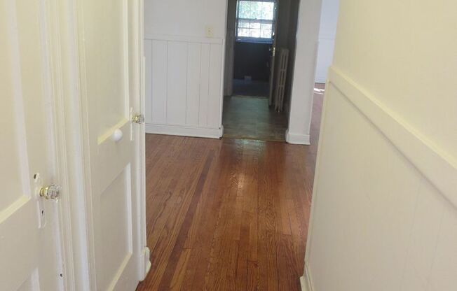 2 beds, 1 bath, 755 sqft, $1,895, Unit 426 #2