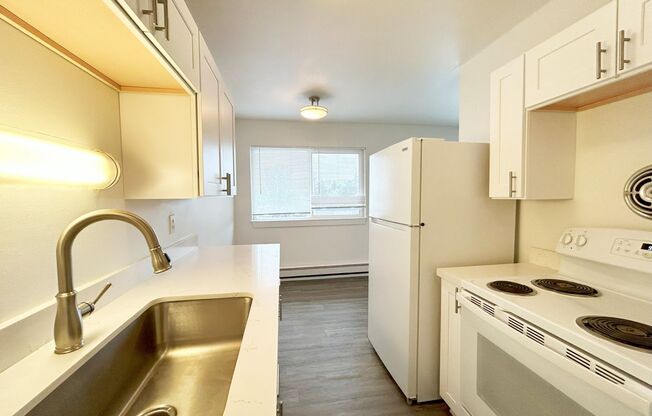 1 bed, 1 bath, 624 sqft, $1,595, Unit 307