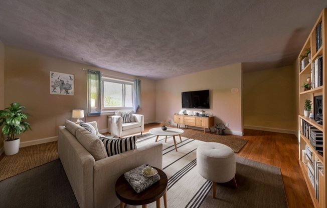 14 BRYON RD