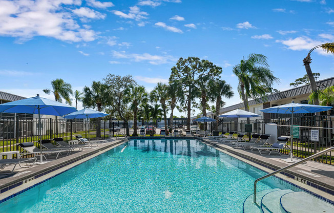 the pool at the resort at longboat key club