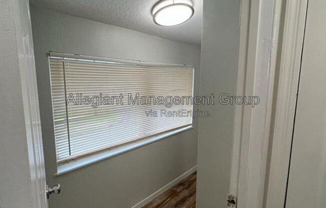1 bed, 1 bath, 716 sqft, $1,325, Unit 5